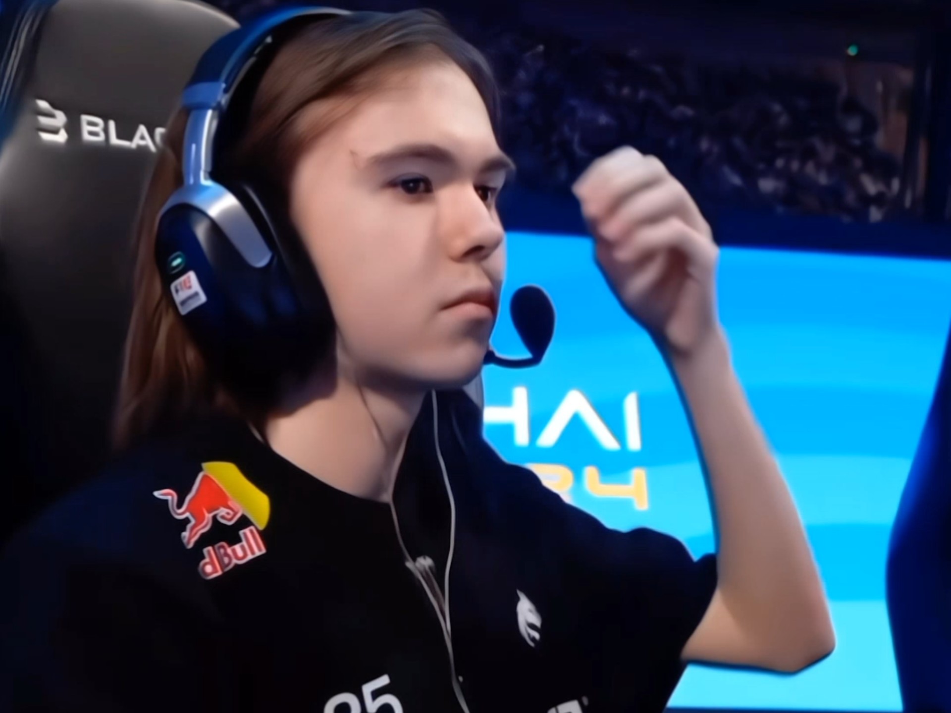 并不仅在于 并不仅在于