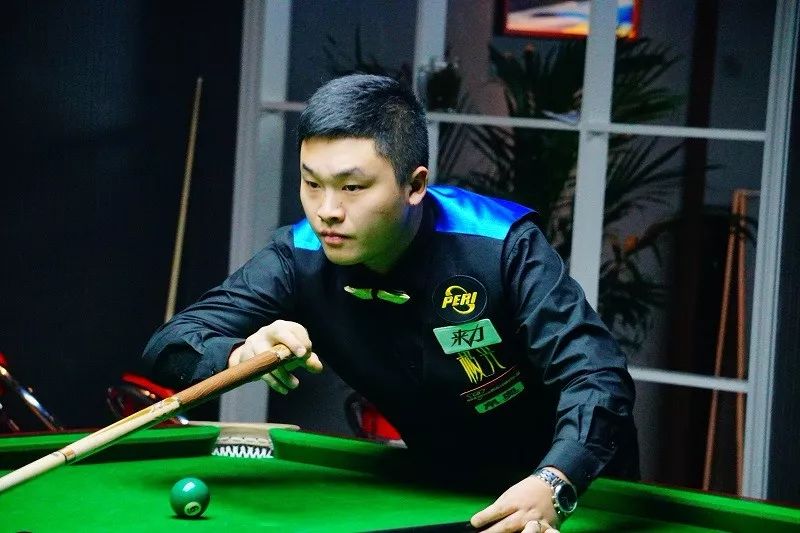 以及社交媒 以及社交媒