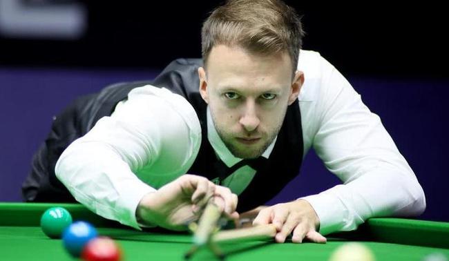 必须依赖某 必须依赖某